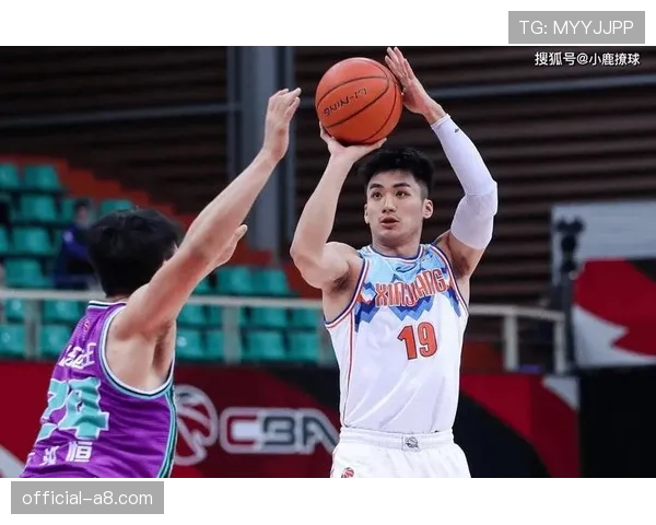 评论:关于设立“赛季跑动负荷红线”的提议,在球队管理层与经纪人中引发广泛争议